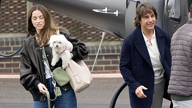 Tom Cruise a Ana de Armasov (2025)
