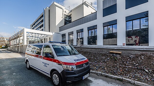Stavba multioborovho pavilonu Oblastn nemocnice Rychnov nad Knnou