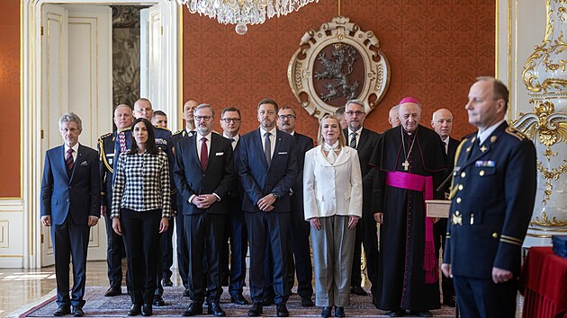 Politici p�ed jmenov�n�m nov�ch gener�l� (8. kv�tna 2025)