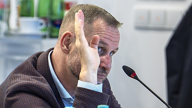 Odvolan editel T Jan Souek.