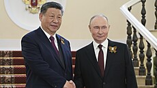 Rusko si na Rudém námstí v Moskv pipomíná vojenskou pehlídkou konec Velké...