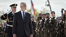 Pietní akt k 80. výroí konce druhé svtové války v Praze. Národní památník na...