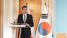 Slavnostní podpis smluv o smlouvách budoucích k výstavbě nových jaderných bloků...