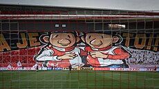 Choreo fanouk Slavie ped zápasem proti Plzni.