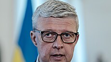 Místopedseda Snmovny za ANO Karel Havlíek po jednání s ukrajinským...