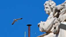 Vatikán se p�ipravuje na blí�ící se volbu nového pape�e. V pátek hasi�i...