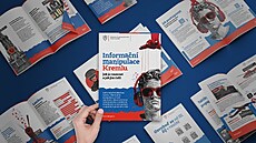 Ministerstvo zahraniních vcí pedstavuje brouru Informaní manipulace...