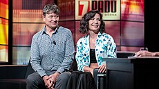 Re�isér Karel Janák s partnerkou Romanou Go��íkovou v po�adu 7 pád� Honzy D�dka...