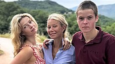 Hereka Gwyneth Paltrowová s dcerou Apple a synem Mosesem (2024)