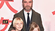 Alexander Pete Schreiber, Liev Schreiber a Samuel Kai Schreiber (New York, 20....