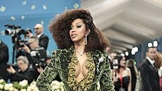 Cardi B na Met Gala v New Yorku (5. kv�tna 2025)