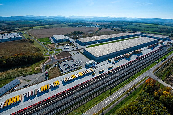 V Monov vznikne distribuní centrum automobilky BMW. Developerská spolenost...