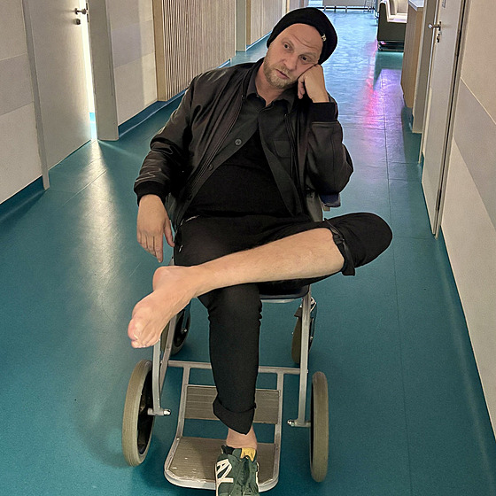 Zpvák skupiny O5 a Radeek Tomá Polák v nemocnici v Ústí nad Orlicí