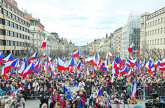 Praha. Její Václavské námstí je bezesporu nejastjím místem ve mst, ale...