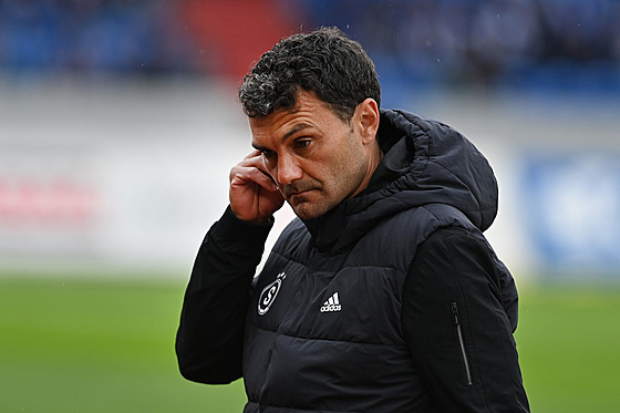 Doasný sparanský kou Lubo Louka bhem ligového utkání v Ostrav.