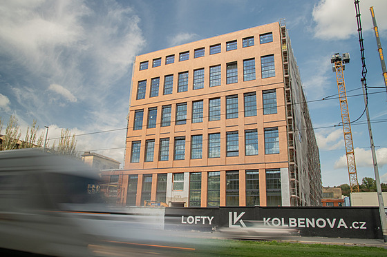 c21