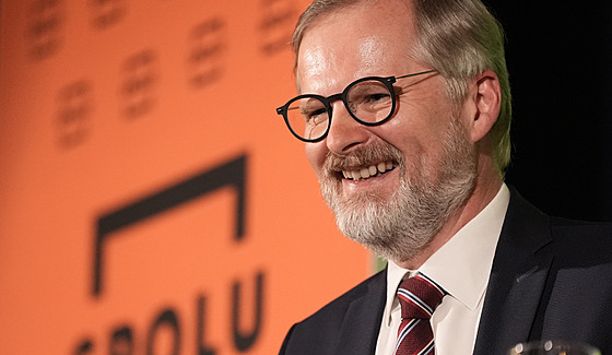 Premiér Petr Fiala v jihlavském kin Dukla, kde byla první zastávka...
