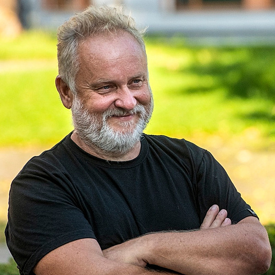 Ronovský socha Igor Kitzberger. (duben 2025)