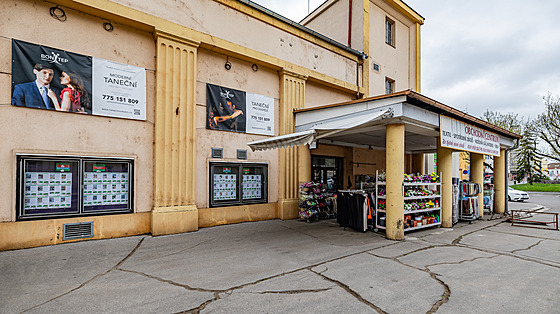 V kulturním dom Stelnice promítalo kino Moskva.