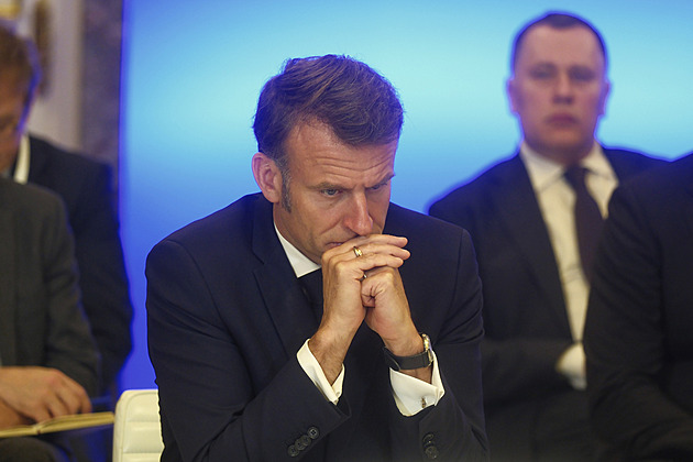 Návrh Putina na jednání o příměří vítá Macron i Trump. Čeká nás velký týden, napsal