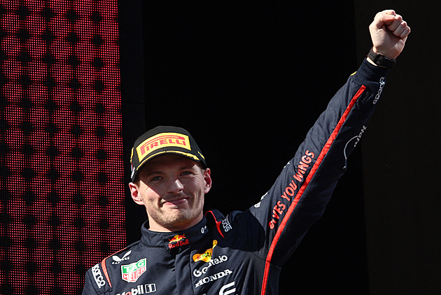Že jezdíme jako Verstappen? Přirovnání k jezdci formule naštvalo římské taxikáře