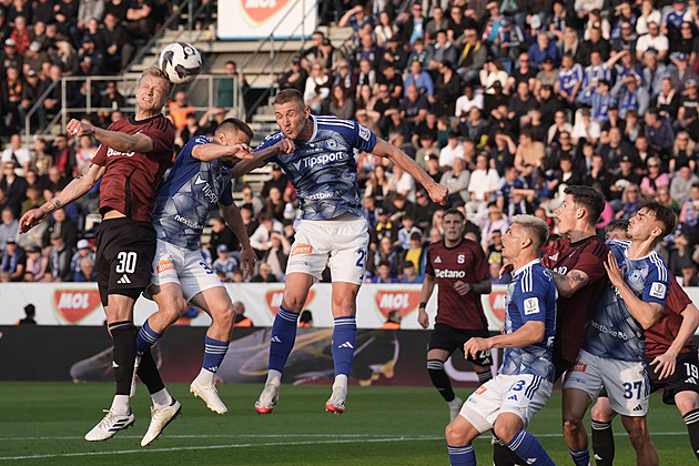 ONLINE: Sparta - Olomouc 0:0, domácí v útoku s Rrahmanim a Kuchtou