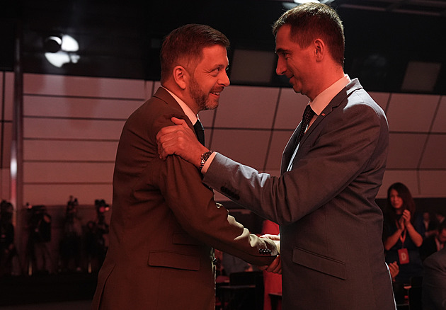 Starostové chtějí předstihnout ODS pomocí liberální rétoriky a dobra. Bude to zklamanému voliči stačit?
