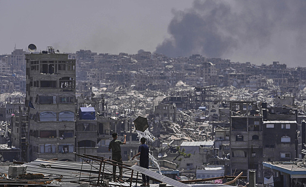 Izrael zahájil první fázi nové ofenzivy v Pásmu Gazy, Palestinci hlásí 58 mrtvých