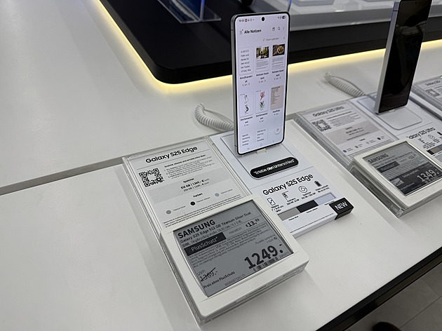 Návod pro Apple, jak to nedělat. Stylovka s ošizenou výbavou nefunguje