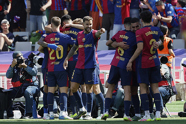 Mbappého hattrick nestačil. El Clásico ovládla Barcelona a je blízko titulu