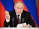 Vladimir Putin na narychlo svolané tiskové konferenci v Kremlu (11. kvtna 2025)
