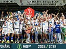 Fotbalist� Olomouce slav� v�t�zstv� v Mol Cupu.