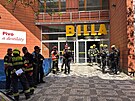 Sloky integrovanho zchrannho systmu zasahuj v prodejn Billa na praskm...
