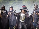 Na louce za Frdlantem se csask vojsko v ele s Albrechtem z Valdtejna...