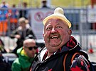 Mistrovství svta superbik v Most 2025. Nmecký fanouek s ochranou, moná i...