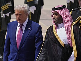 Americký prezident Donald Trump piletl do Rijádu, kde ho uvítal korunní princ...