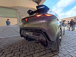 Koncept malého elektromobilu Cupra Raval