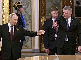 Rusko si p�ipomíná konec Velké vlastenecké války, tedy 80. výro�í porá�ky...