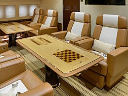 Podle specializovaných leteckých web�, které p�estavbu boeingu d�íve mapovaly,...