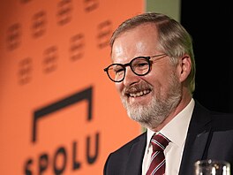 Premiér Petr Fiala v jihlavském kin Dukla, kde byla první zastávka...