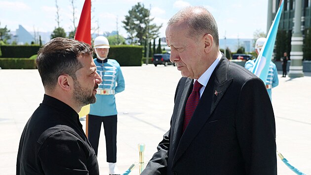 Volodymyr Zelenskyj a Recep Tayyip Erdogan v Anka�e (15. kv�tna 2025)