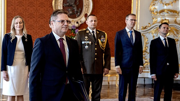 Prezident Petr Pavel pijal na Hrad novho slovenskho velvyslance Martina Murnskho. (13. kvtna 2025)