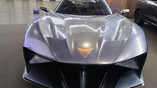 Expozice k 75. vro Seatu na autosalonu v Barcelon (kvten 2025)