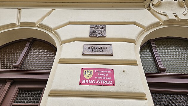 O zkladn kolu v Antonnsk ulici v Brn-sted je u rodi nadchzejcch prvk velk zjem.