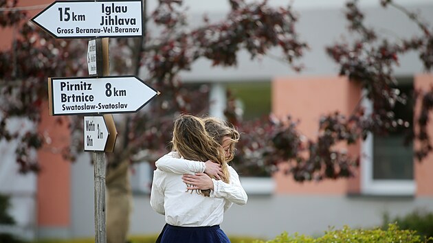Ochotnci sehrli v Lukch nad Jihlavou rekonstrukci bitvy nacist s Rudoarmjci, kter vesnice na konci vlky unikla jen o fous.
