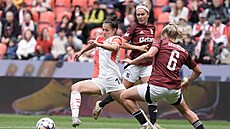 Momentka z derby Slavia - Sparta.