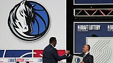 Dallas Mavericks vyhráli loterii, b�hem draftu budou vybírat jedni�ku.