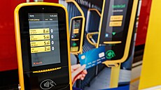 Cestující v olomoucké MHD zaplatí od podzimu 2026  jízdné platební kartou. Nový...