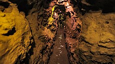 Po�et dosud vyu�ívaných kanát� v Íránu se odhaduje na t�iat�icet tisíc.