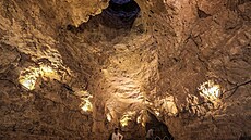 Na po�átku 20. století bylo �v provozu� kanát� skoro dvakrát tolik.